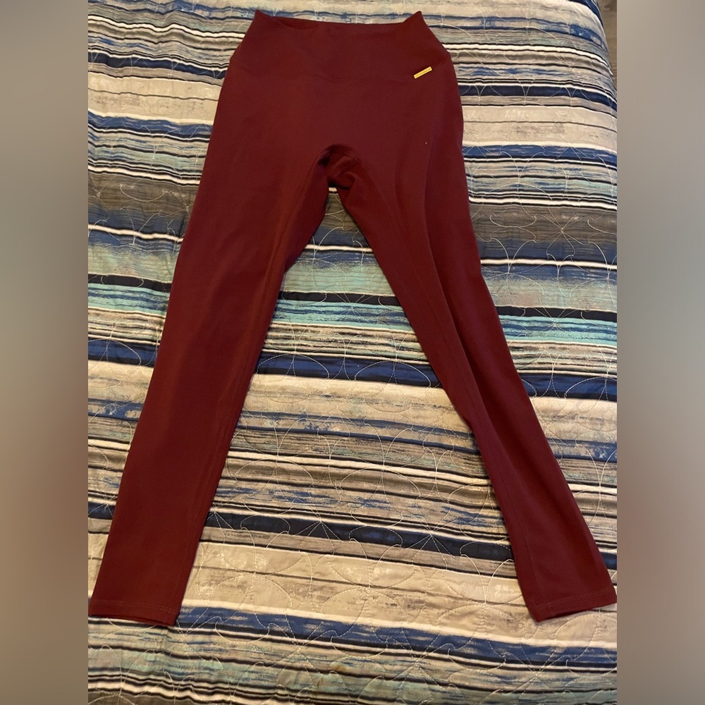 Cleo Harper Form Leggings